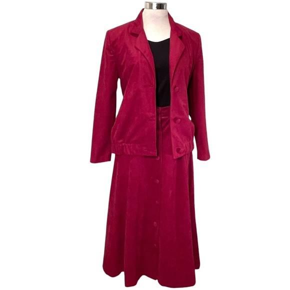 Red Skirt and Long Jacket Set Willow Ridge Vintage - Picture 14 of 14